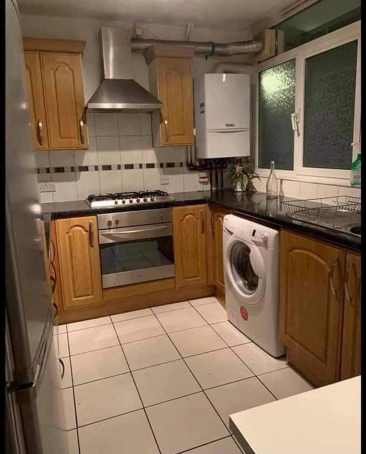 ロンドンBrockmer Houseアパートメント エクステリア 写真
