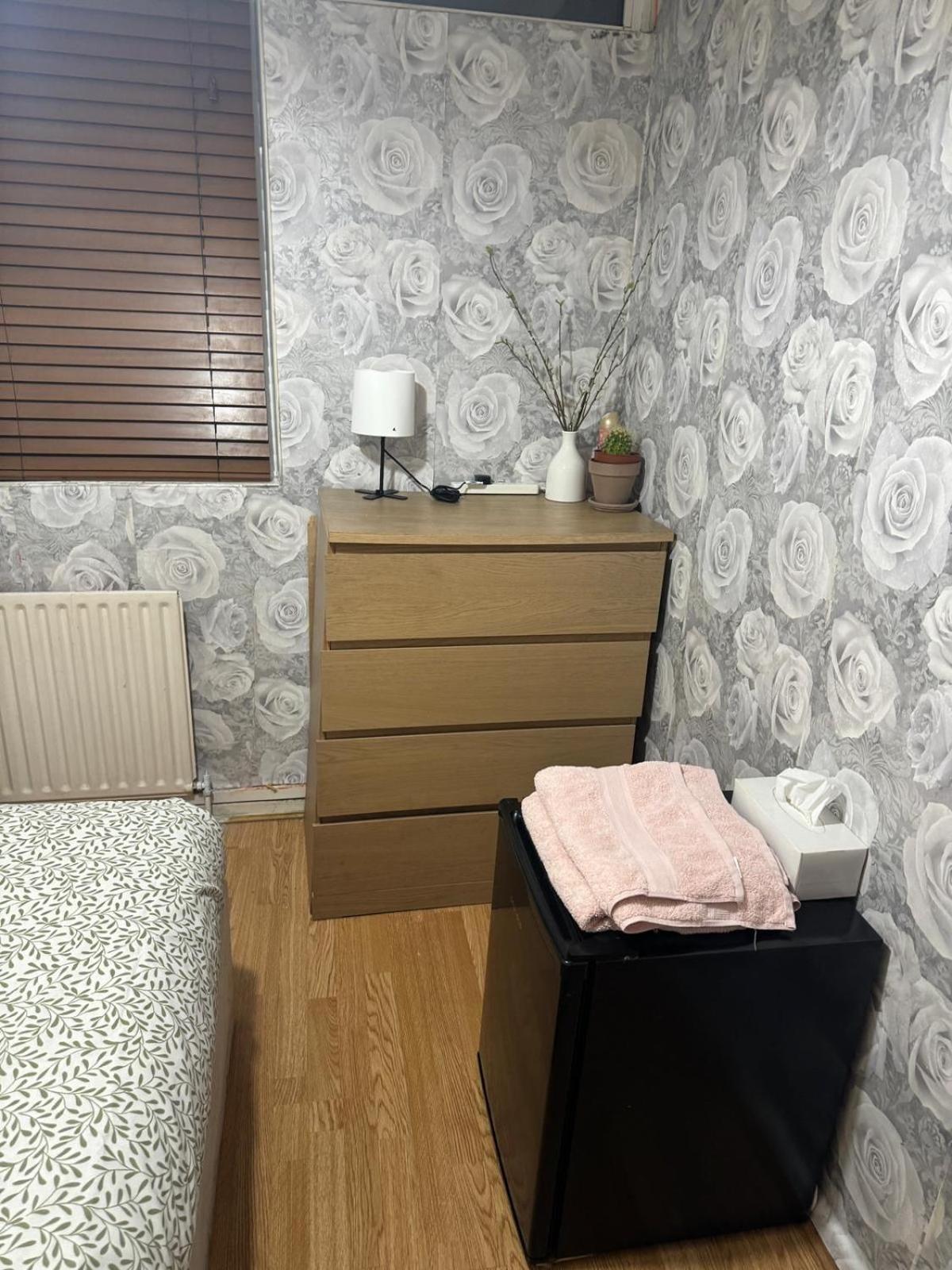 ロンドンBrockmer Houseアパートメント エクステリア 写真
